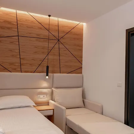 Aboja Hotel 3*